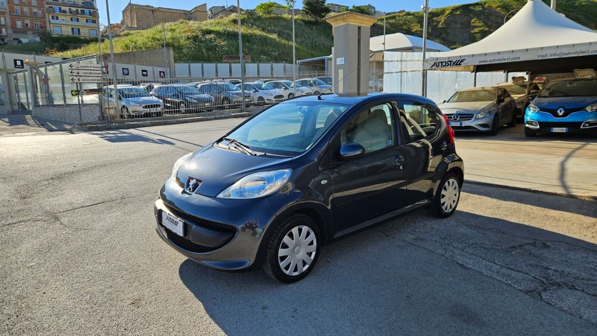 Peugeot 107 68CV 5p. Plaisir (3)