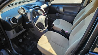 Peugeot 107 68CV 5p. Plaisir (5)