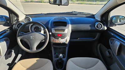 Peugeot 107 68CV 5p. Plaisir (7)