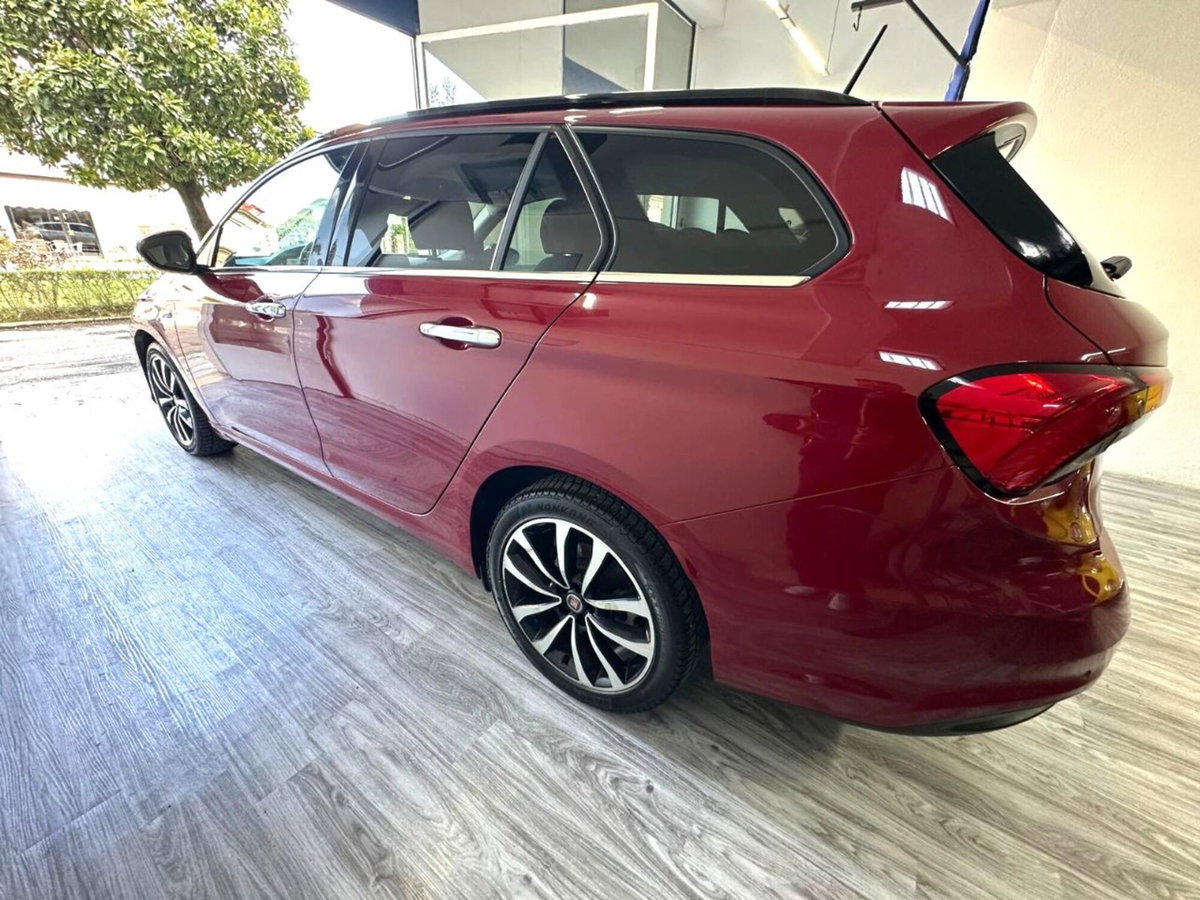 Fiat Tipo Station Wagon Tipo 1.6 Mjt S&S SW Lounge (3)