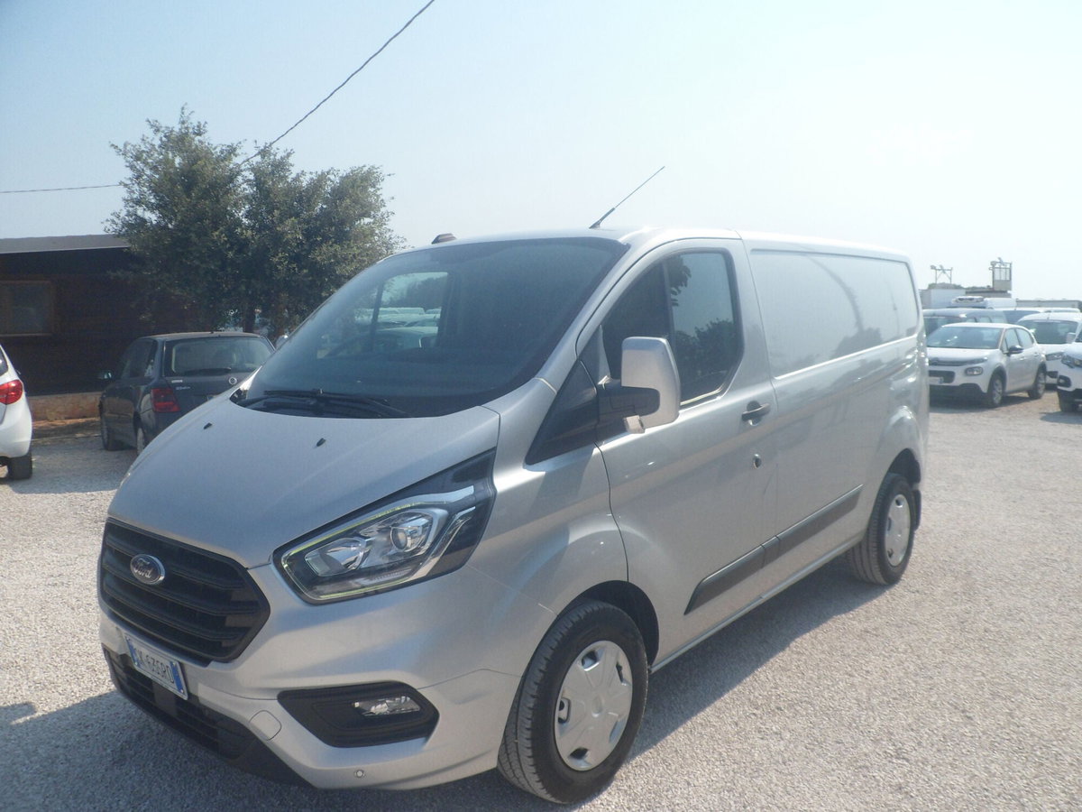 Ford Transit Custom Furgone 310 2.0 TDCi 130 PC Furgone Titanium