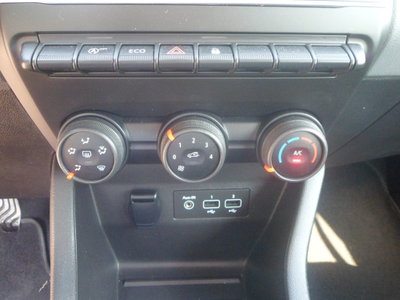Renault Clio Blue dCi 85 CV 5 porte Business (11)