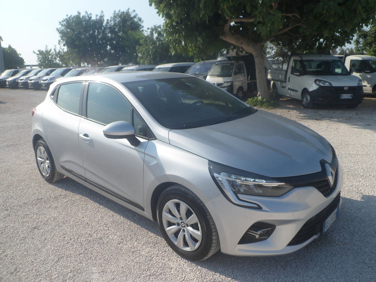 Renault Clio Blue dCi 85 CV 5 porte Business (3)