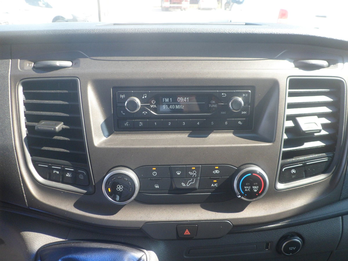 Ford Transit Custom Furgone 340 2.0 EcoBlue 130 PL-DC Furgone Titanium (13)
