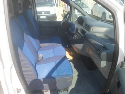 Fiat Scudo Furgone 1.9 diesel EL (13)