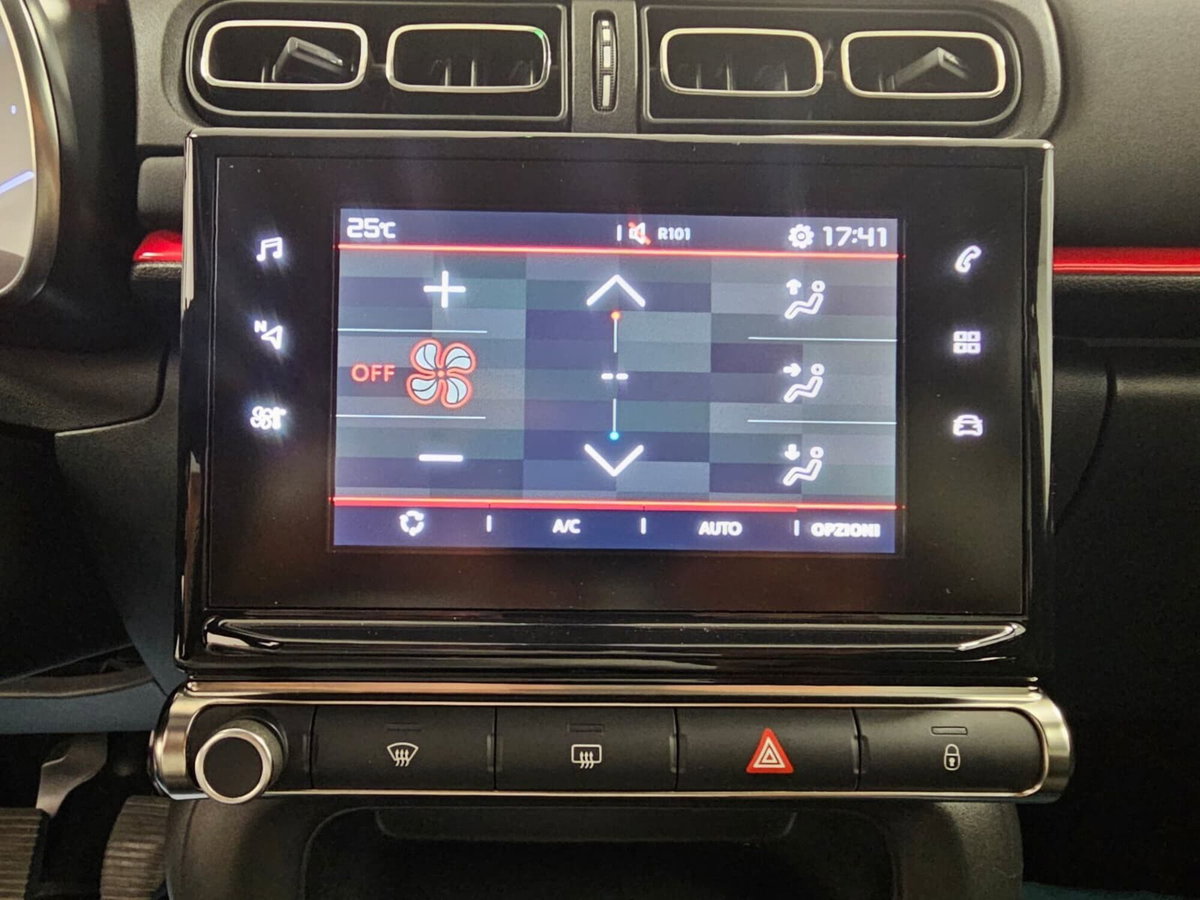 Citroen C3 PureTech 82 Shine (15)