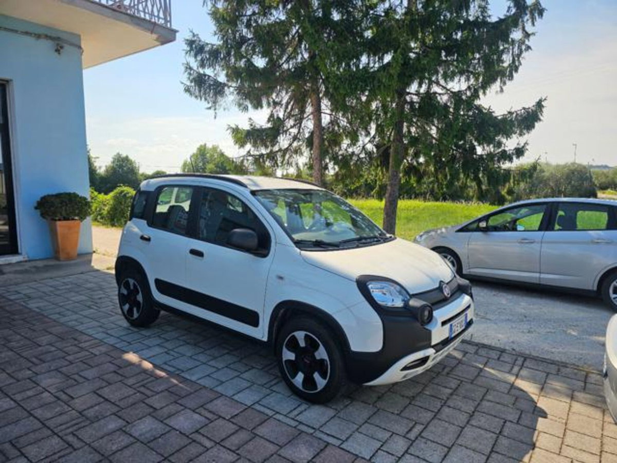 Fiat Panda 1.0 firefly hybrid Pop s&s 70cv (7)