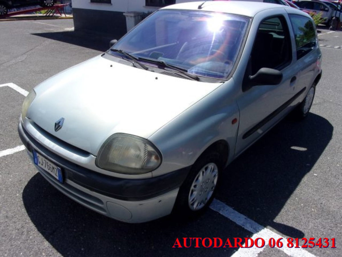 Renault Clio cat 3 porte UP Aria