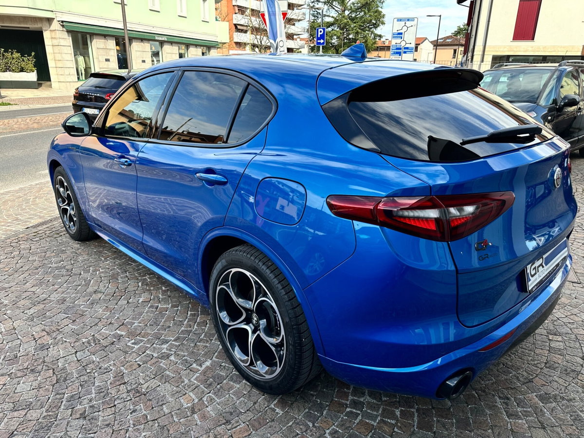 Alfa Romeo Stelvio Stelvio 2.2 Turbodiesel 210 CV AT8 Q4 Veloce (4)