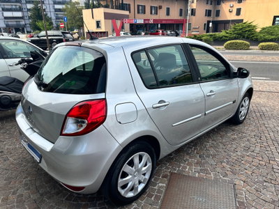 Renault Clio 1.2 16V 5 porte Dynamique (4)