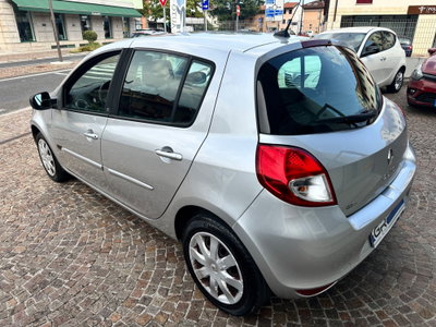 Renault Clio 1.2 16V 5 porte Dynamique (6)