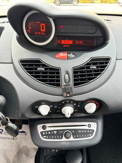 Renault Twingo 1.2 16V LEV Live (13)