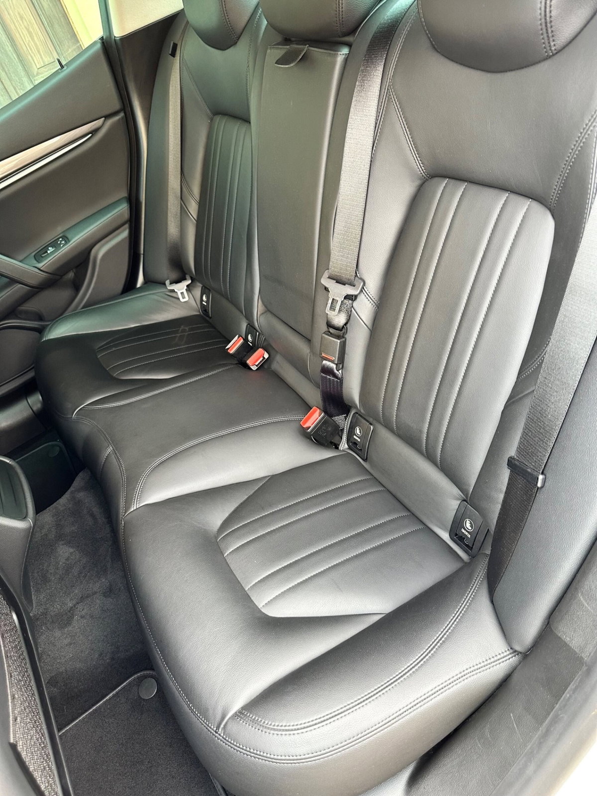 Maserati Ghibli Ghibli V6 Diesel (10)