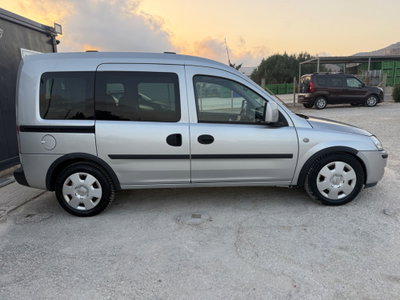 Opel Combo 1.3 CDTI 75CV 5p. Tour Enjoy (4)