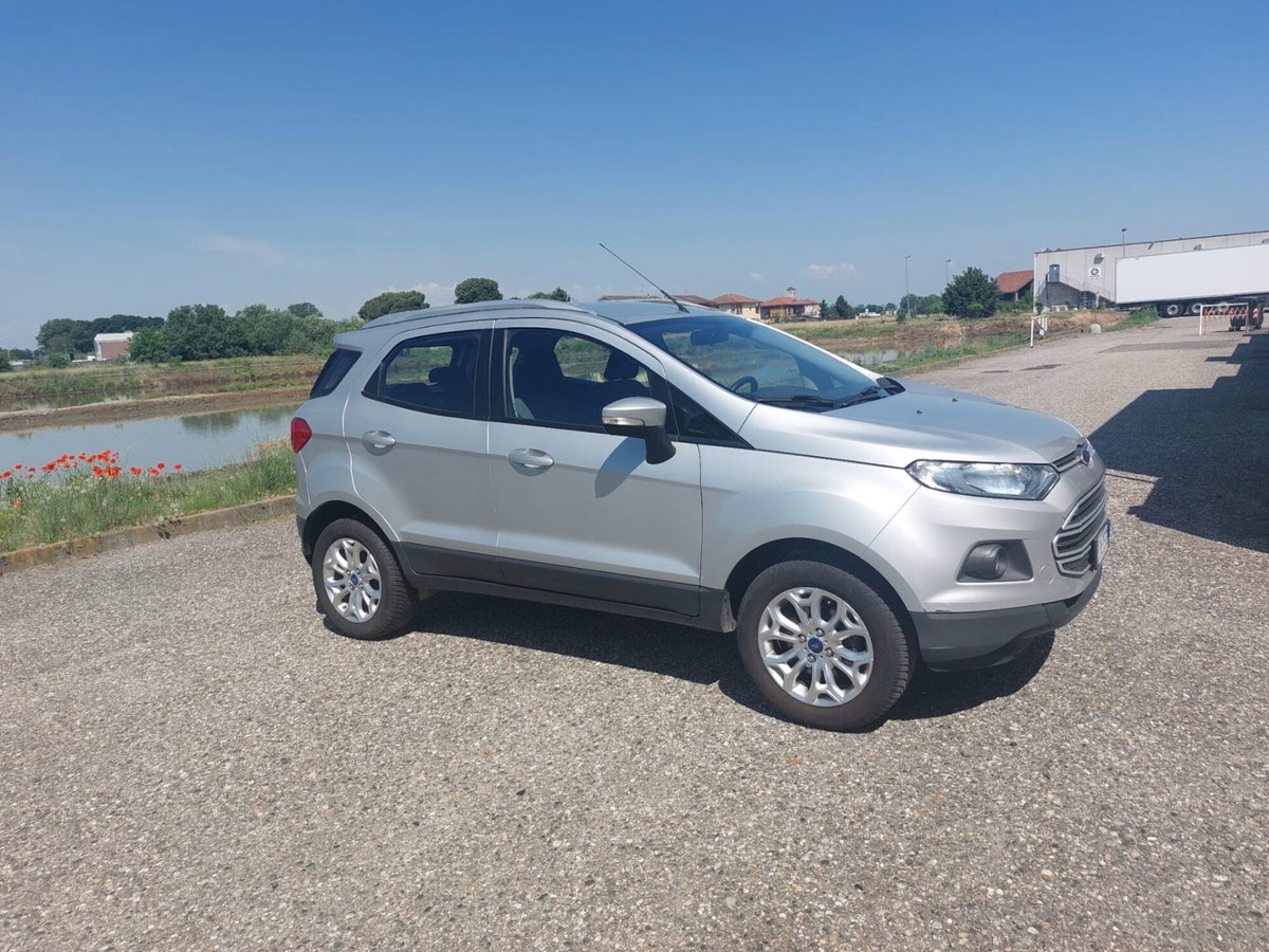 Ford EcoSport 1.5 TDCi 90 CV Titanium (11)