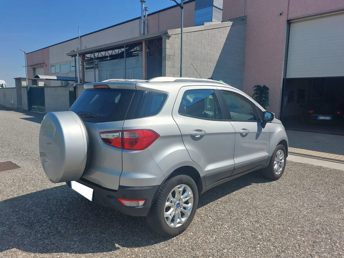 Ford EcoSport 1.5 TDCi 90 CV Titanium (2)