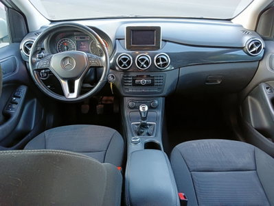 Mercedes-Benz Classe B 180 CDI Executive (11)