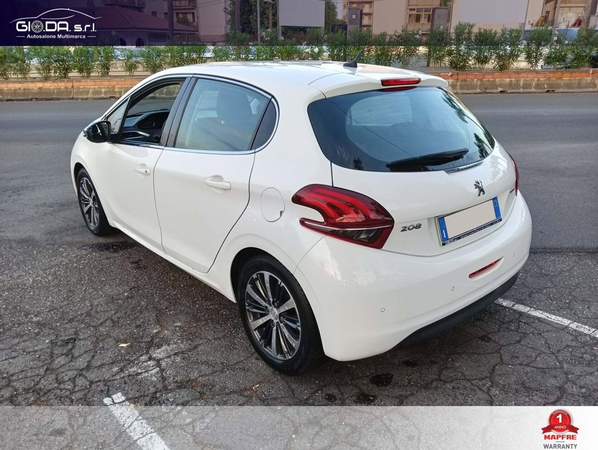 Peugeot 208 100 5 porte Allure (6)