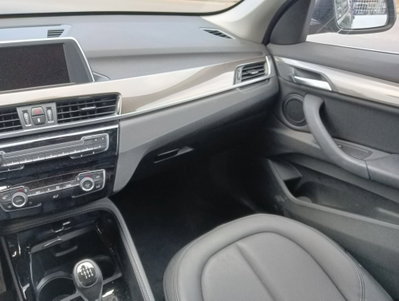 BMW X1 sDrive18d xLine (10)