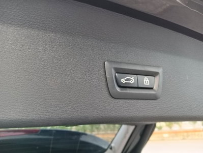 BMW X1 sDrive18d xLine (15)