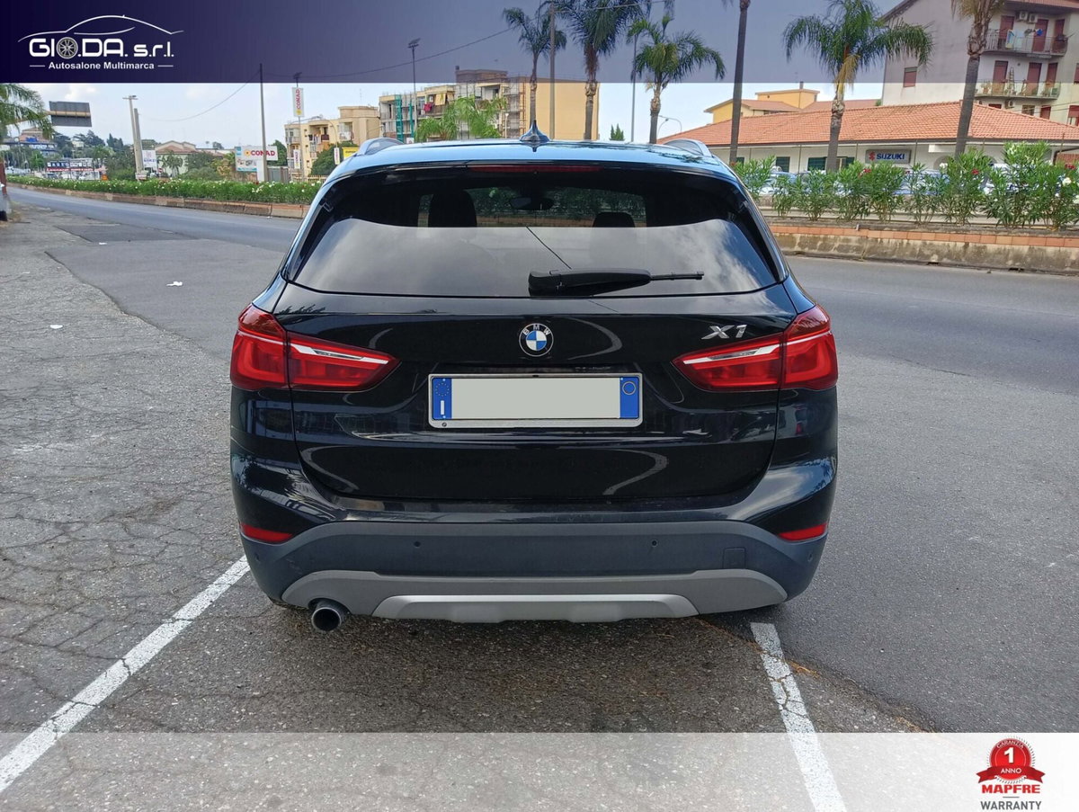 BMW X1 sDrive18d xLine (5)