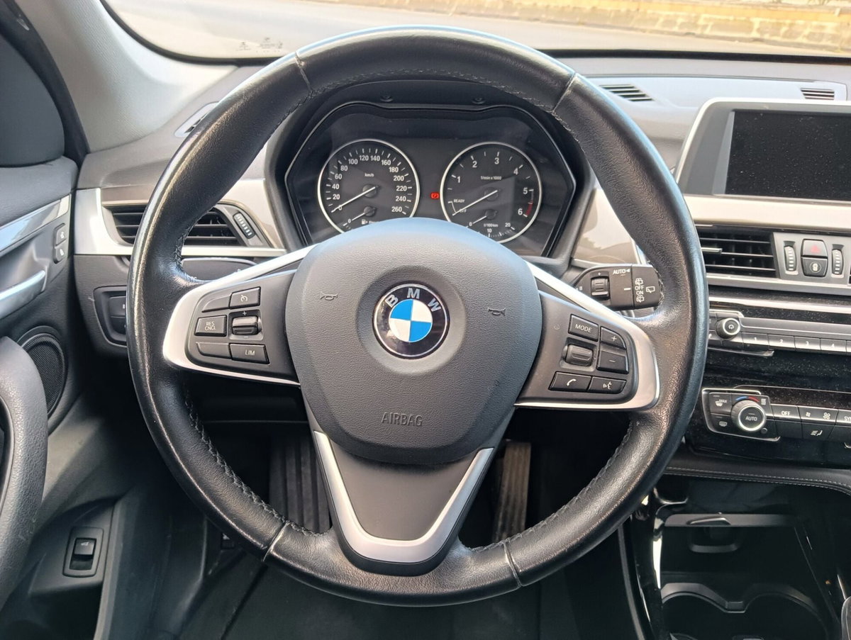 BMW X1 sDrive18d xLine (9)