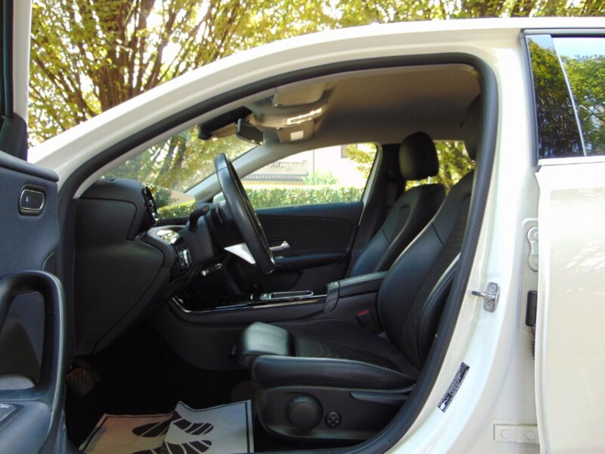 Mercedes-Benz Classe A 180 Advanced auto (15)
