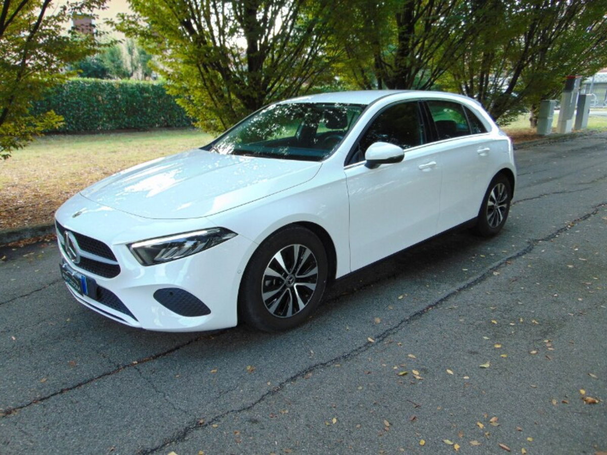 Mercedes-Benz Classe A 180 Advanced auto (3)