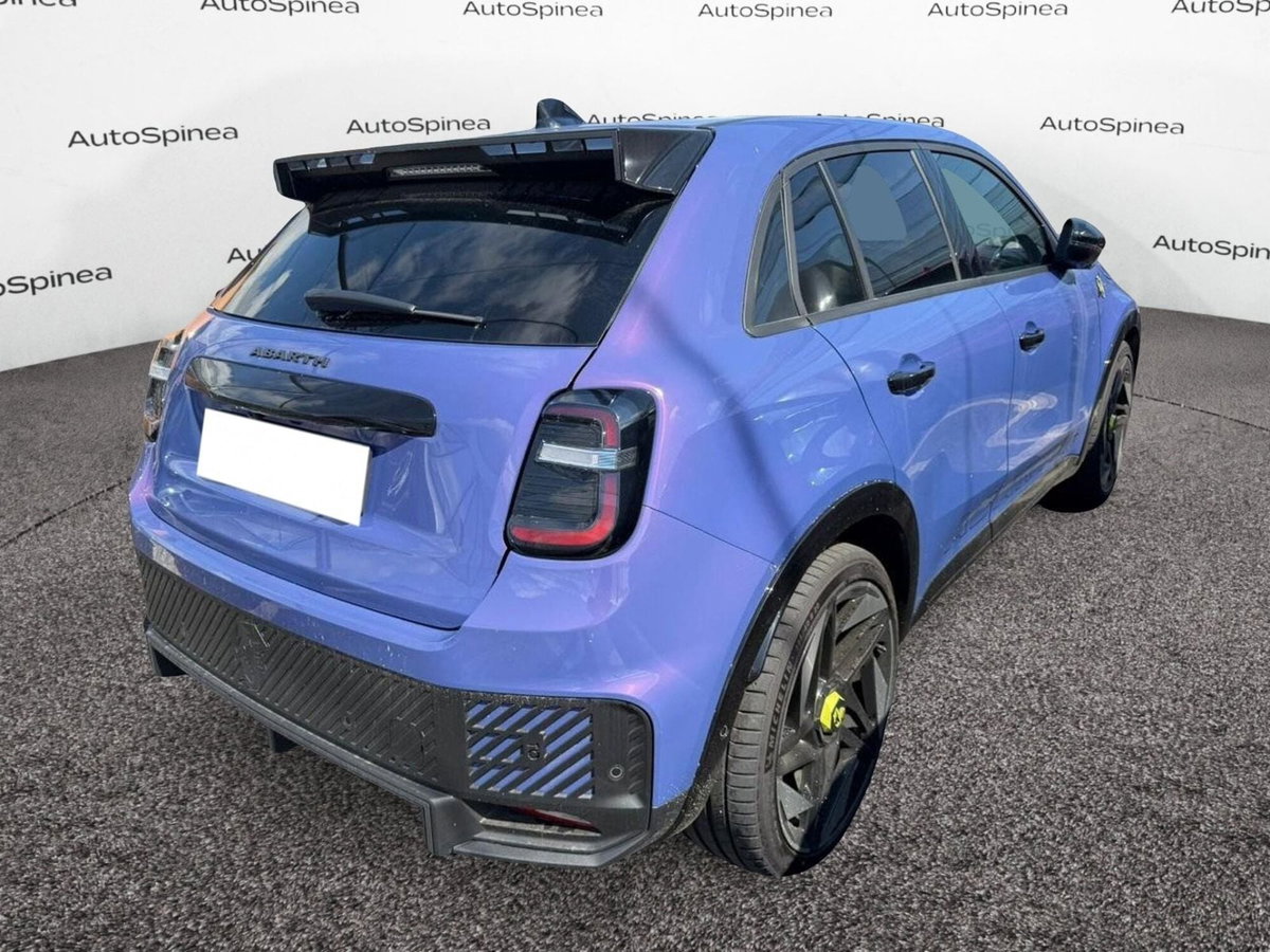 Abarth 600e 54kWh Scorpionissima 280cv (3)