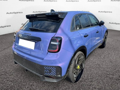 Abarth 600e 54kWh Scorpionissima 280cv (3)