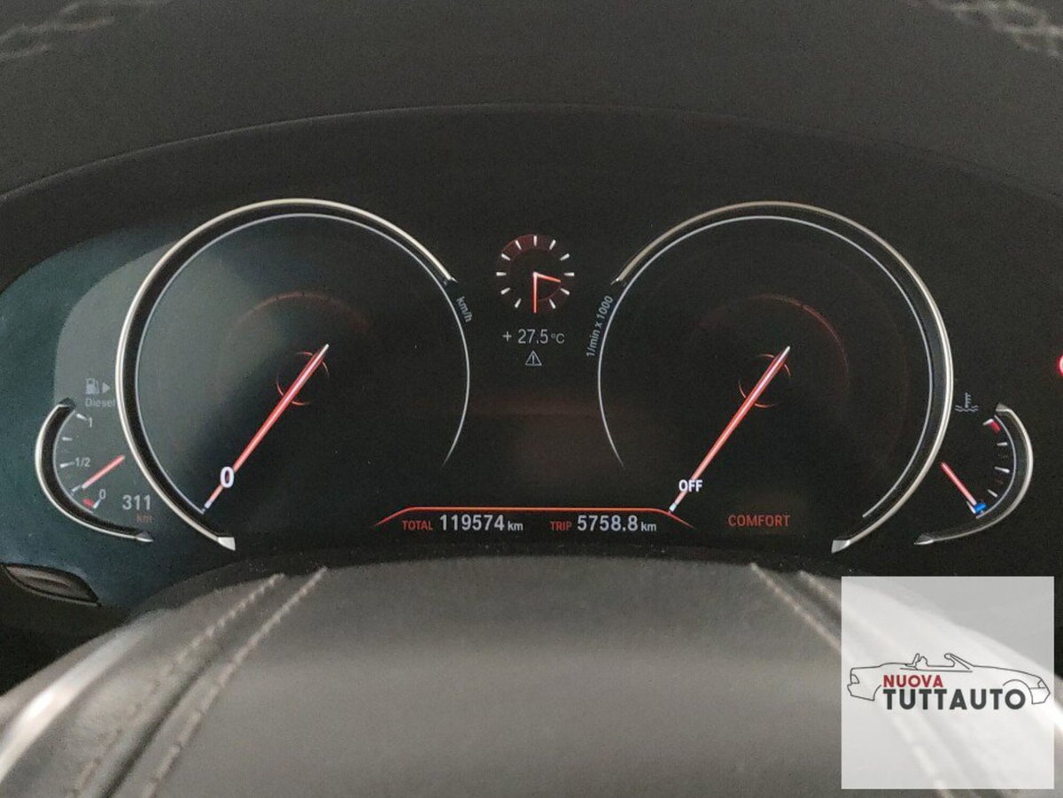 BMW Serie 5 Touring 520d  Business (13)