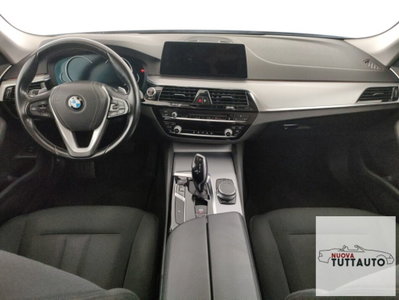 BMW Serie 5 Touring 520d  Business (8)