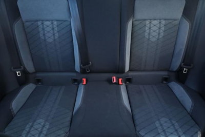 Volkswagen Taigo 1.0 tsi R-Line 115cv (16)