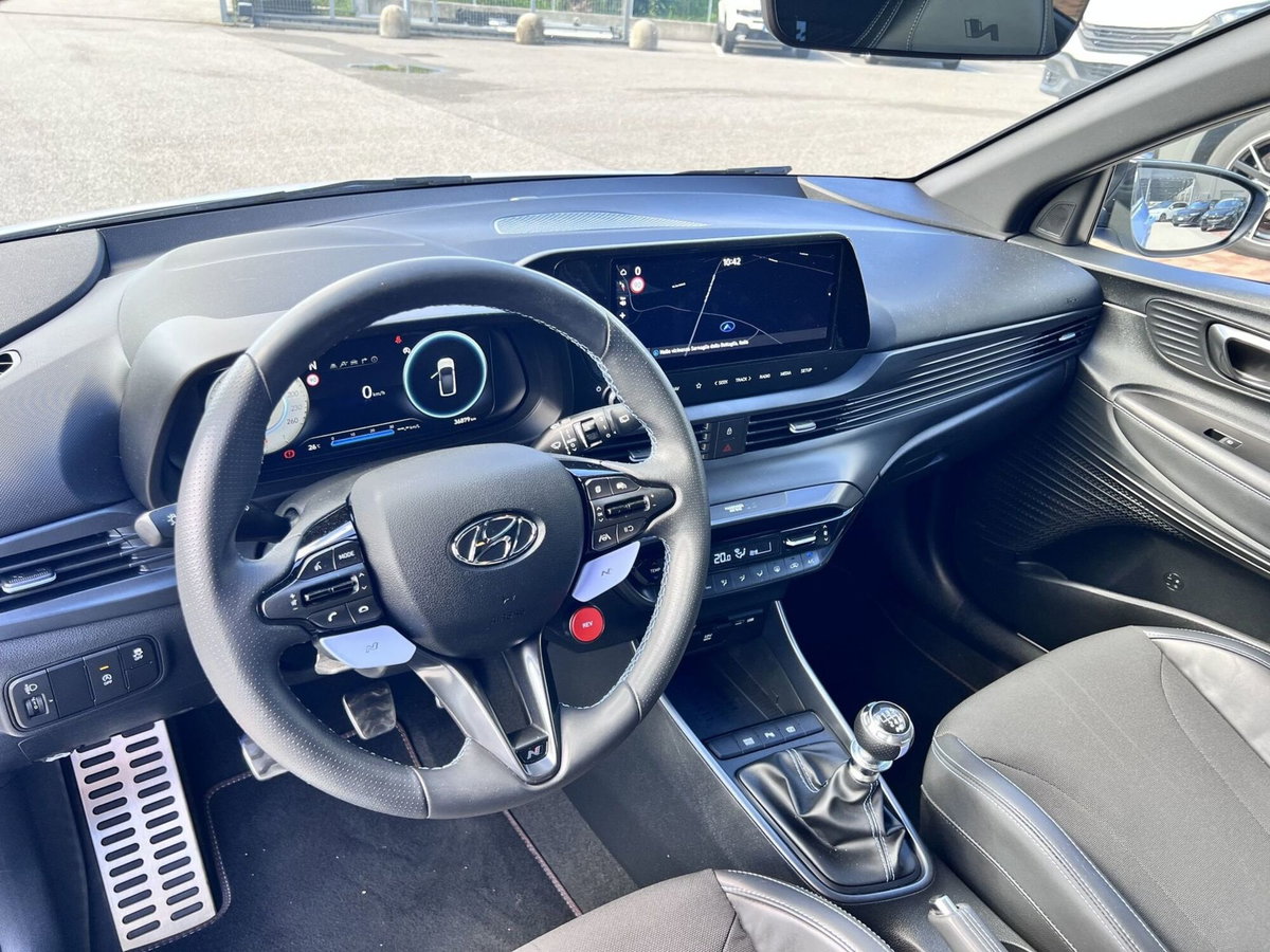 Hyundai i20 1.6 T-GDI MT N-Performance (10)
