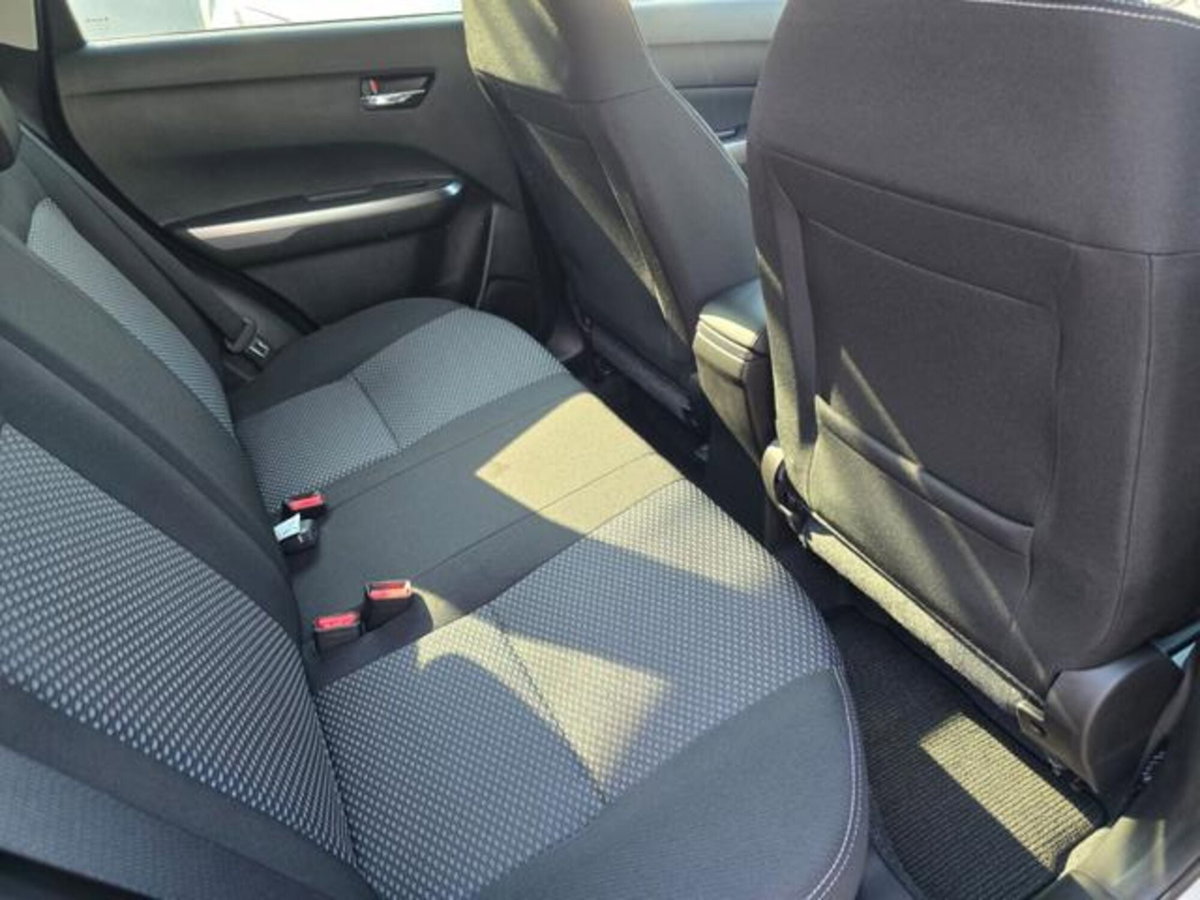 Suzuki Vitara 1.4h Top 4wd allgrip 110cv at (10)