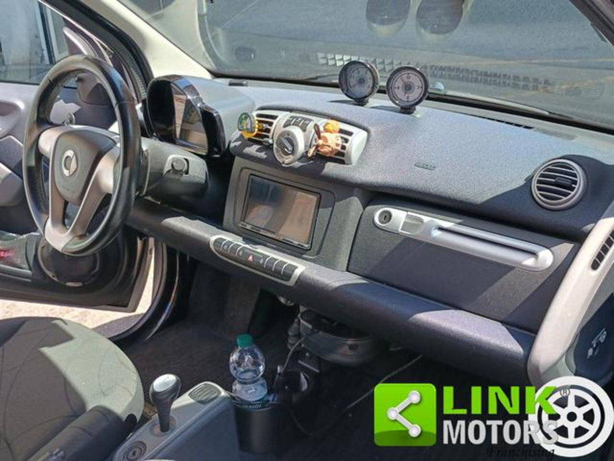 smart Fortwo 800 40 kW coupé passion cdi (13)