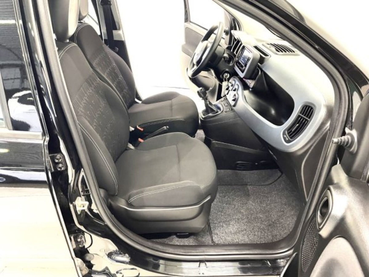 Fiat Panda 1.0 firefly hybrid s&s 70cv (19)