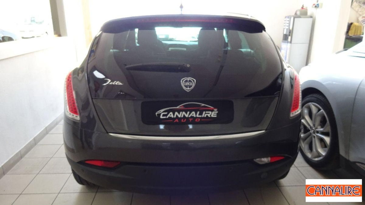 Lancia Delta 1.6 MJT DPF Silver (4)