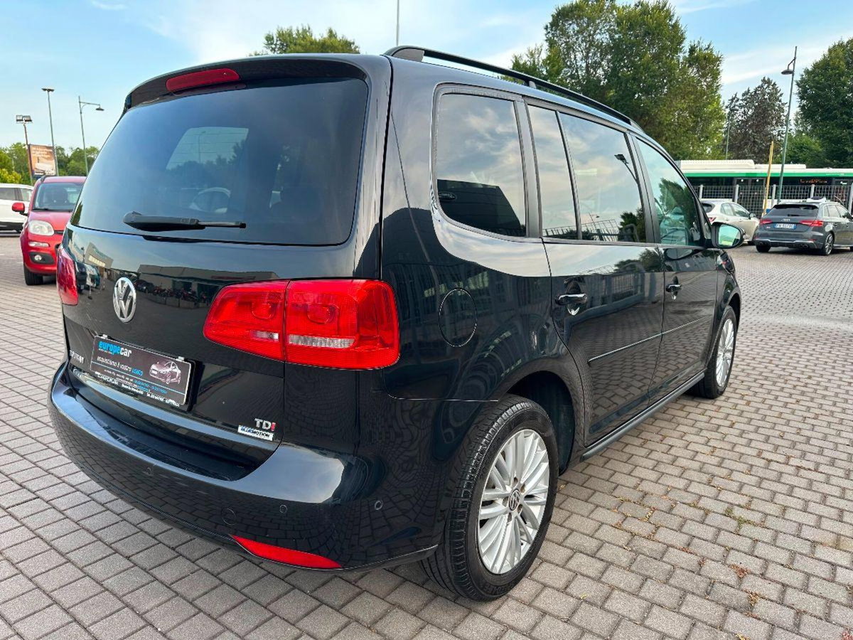 Volkswagen Touran 1.6 TDI Comfortline (7)