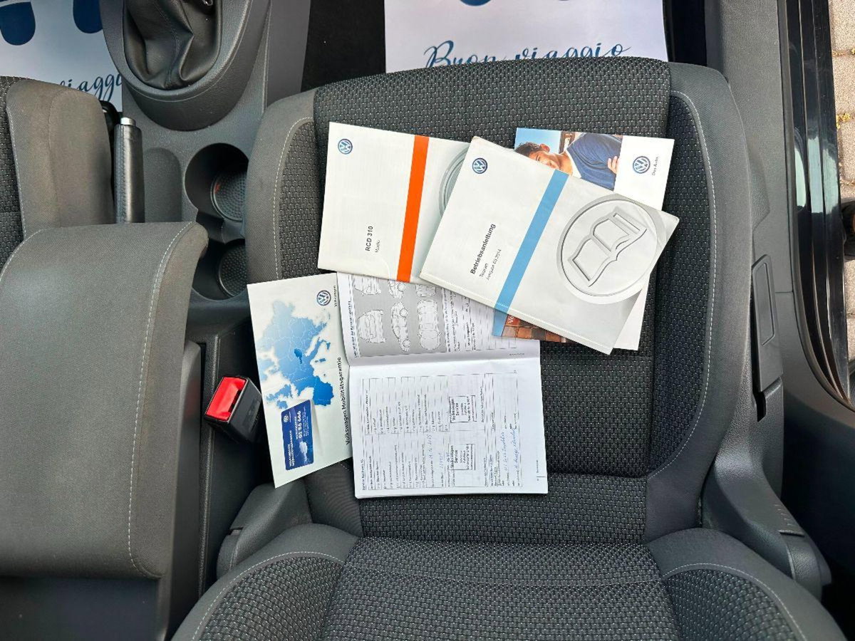 Volkswagen Touran 1.6 TDI Comfortline (9)