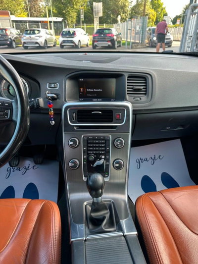 Volvo S40 2.4 D5 cat R-design (15)