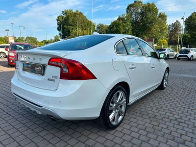 Volvo S40 2.4 D5 cat R-design (7)