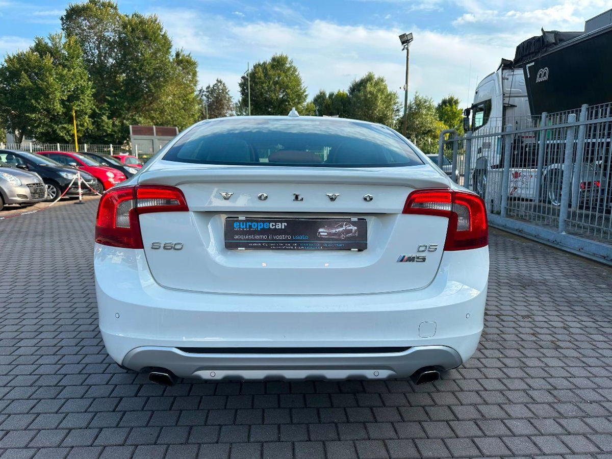 Volvo S40 2.4 D5 cat R-design (8)