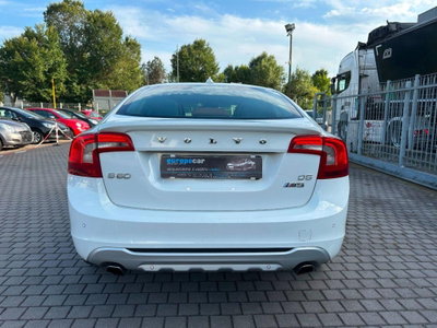 Volvo S40 2.4 D5 cat R-design (8)