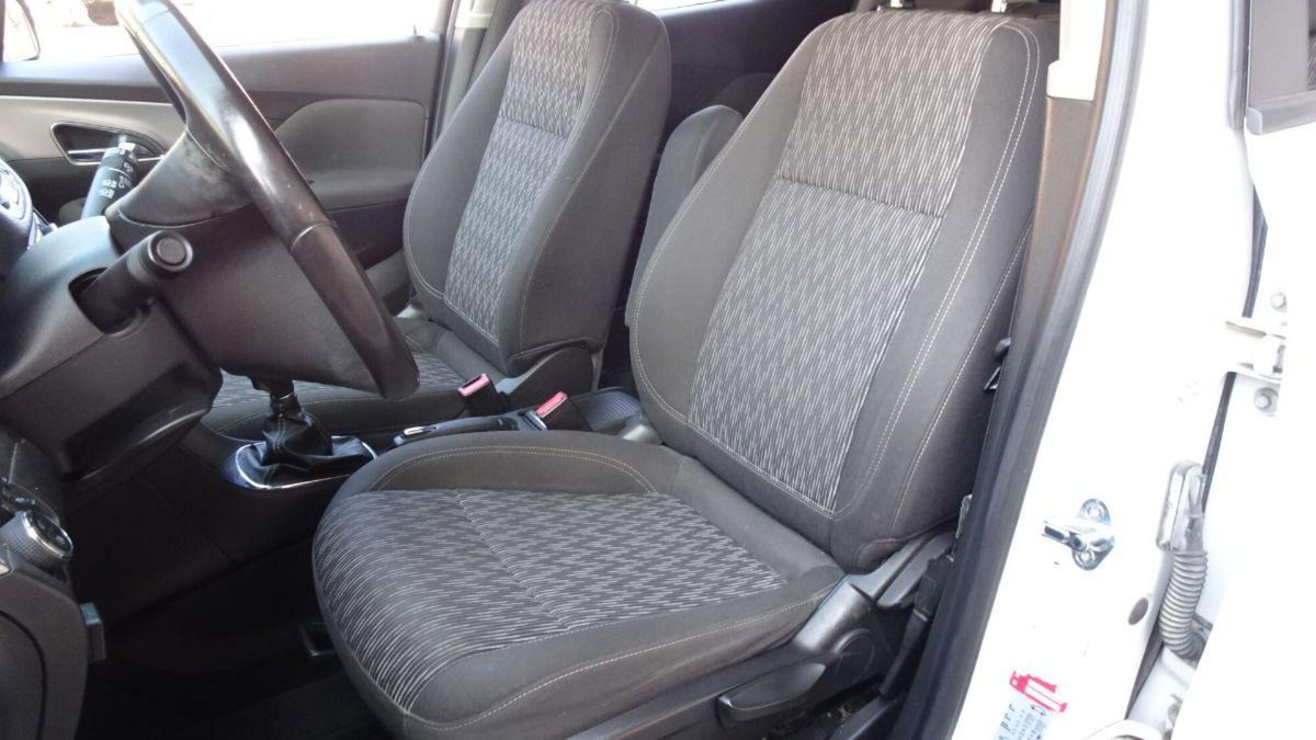 Opel Mokka 1.6 Ecotec 115CV 4x2 Start&Stop Cosmo (17)