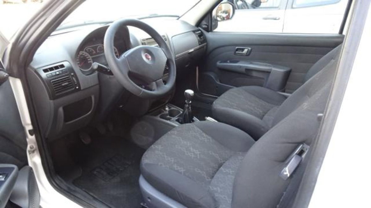 Fiat Strada 1.9 JTD Pick-up Cabina Lunga 