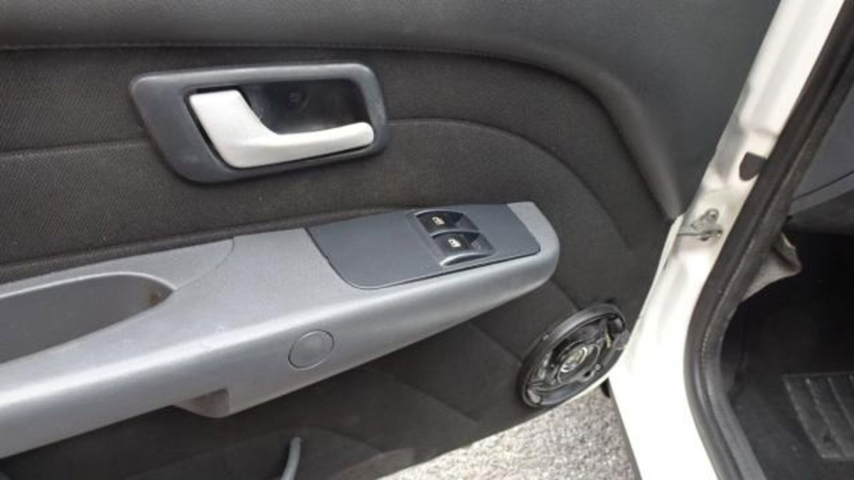 Fiat Strada 1.3 MJT Pick-up (12)
