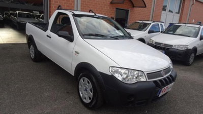 Fiat Strada 1.3 MJT Pick-up (4)
