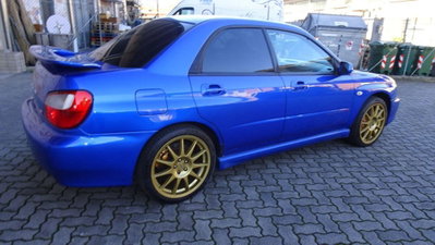 Subaru Impreza 2.5 WRX STi (10)