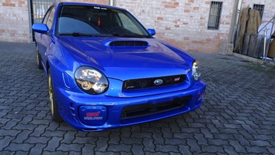 Subaru Impreza 2.5 WRX STi (14)